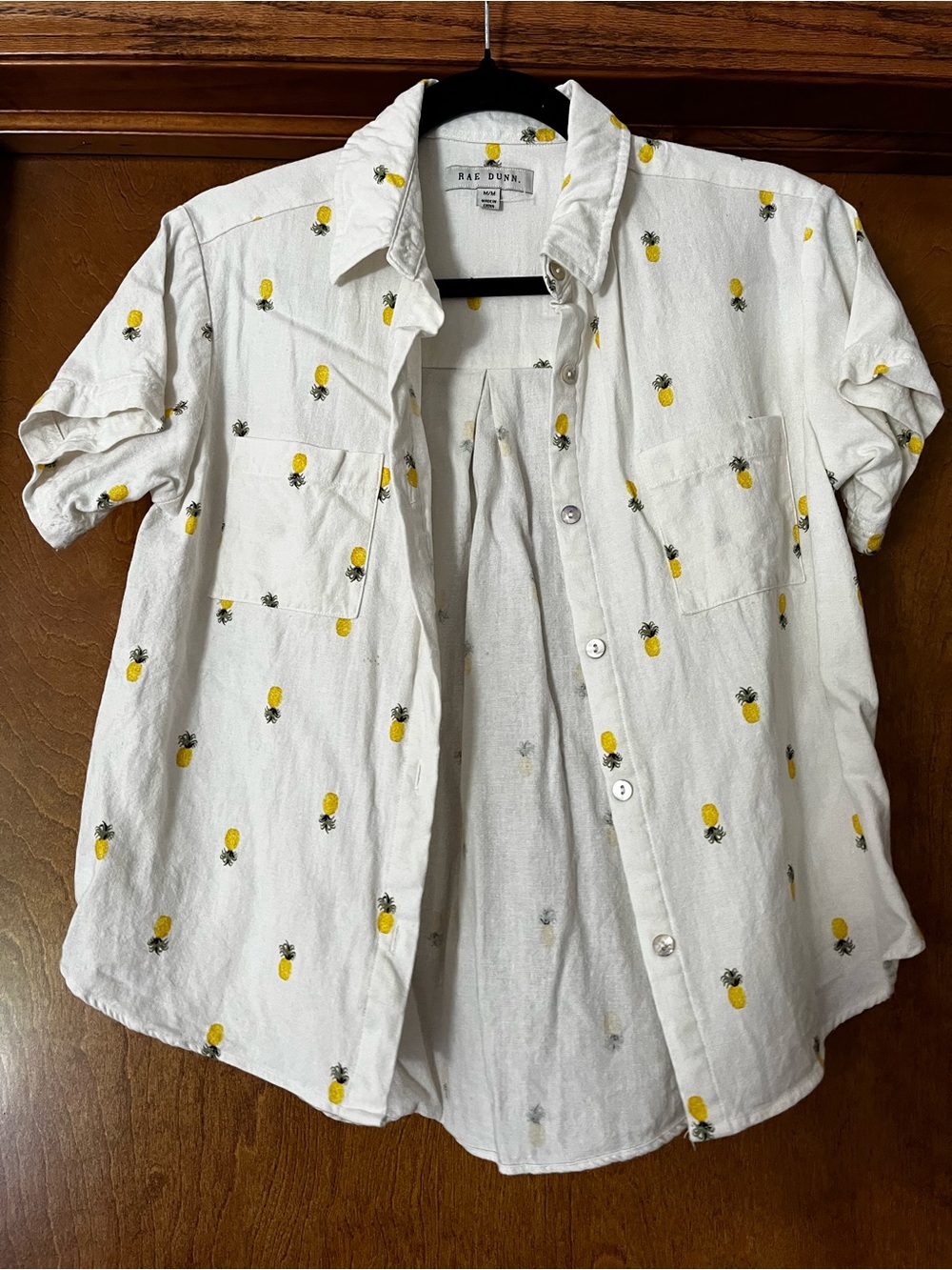 Rae Dunn White Short-Sleeve linen Button-Up Shirt with Yellow Pineapple Print